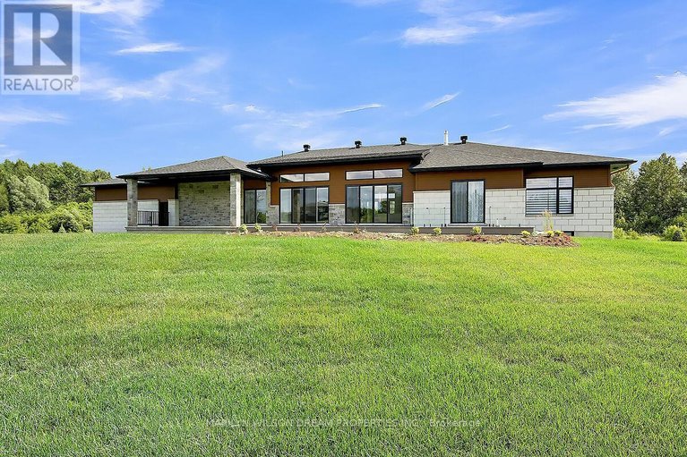 28967475/1070-green-jacket-crescent/greely/ottawa/ontario/K4P0G6_48