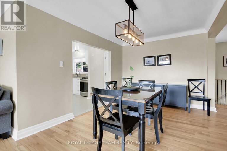 28798698/43-epworth-avenue/meadowlandsst-claire-gardens/ottawa/ontario/K2G2L8_8