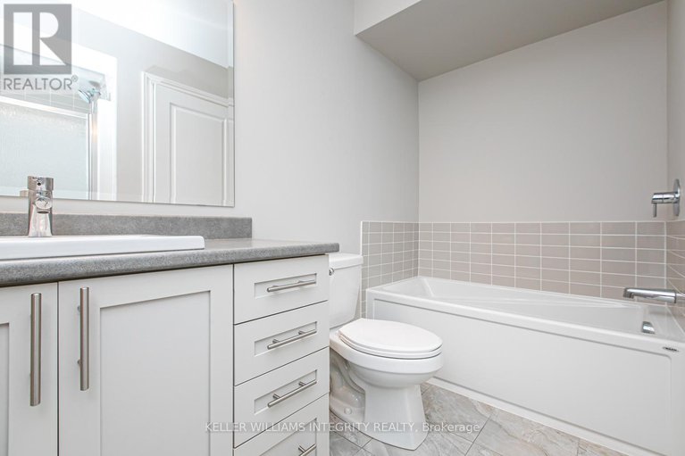 28382312/204-baltic-private/riverside-southgloucester-glen/ottawa/ontario/K4M0E2_36