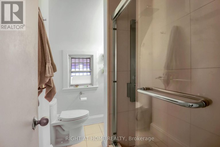 28129091/508-rideau-street/sandy-hill/ottawa/ontario/K1N5Z6_11