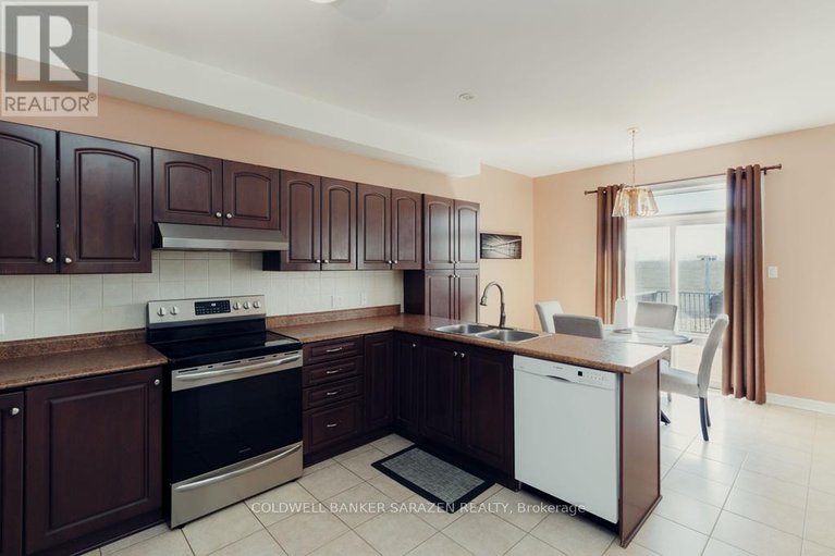 28162019/274-trail-side-circle/springridgeeast-village/ottawa/ontario/K4A5B1_5