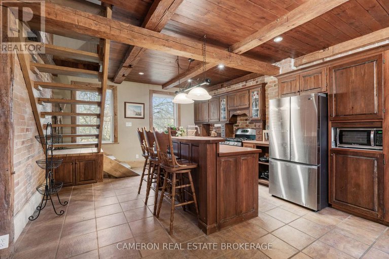 29084978/37-duncan-street/lancaster/south-glengarry/ontario/K0C1N0_14