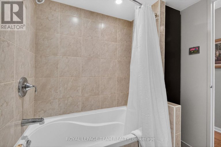 29467731/601-40-arthur-street/west-centre-town/ottawa/ontario/K1R7T5_33