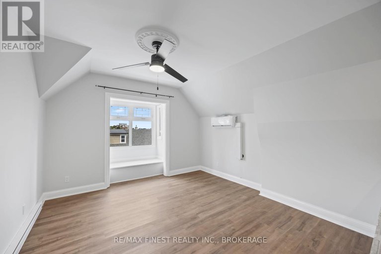 29319562/10-victoria-avenue/brockville/brockville/ontario/K6V2B1_27