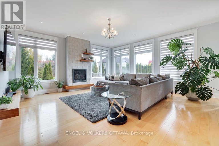 29037688/1296-bankfield-road/manotick-village-manotick-estates/ottawa/ontario/K4M1C4_7