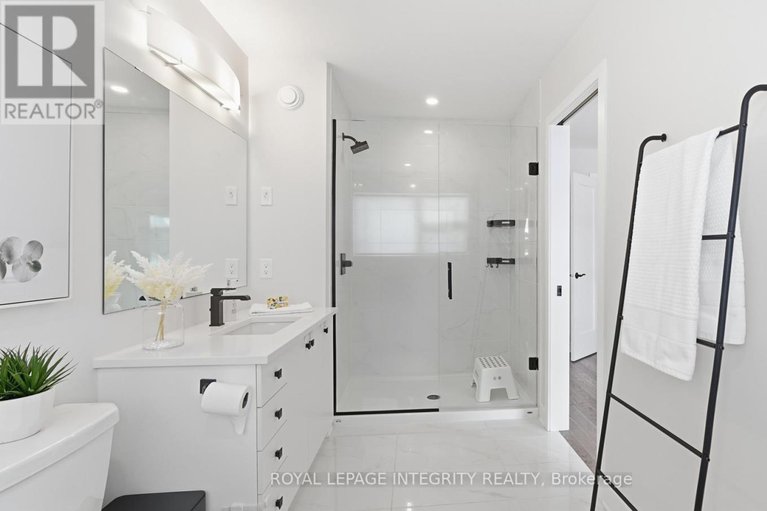 29374175/53-canvasback-ridge/riverside-southgloucester-glen/ottawa/ontario/K4M0P6_22