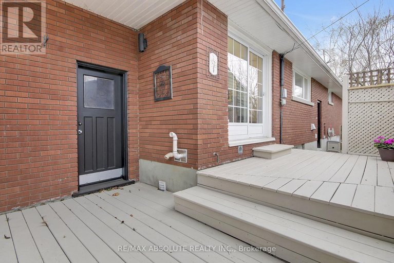 29679102/731-dovercourt-avenue/mckellarhighland/ottawa/ontario/K2A0W9_39