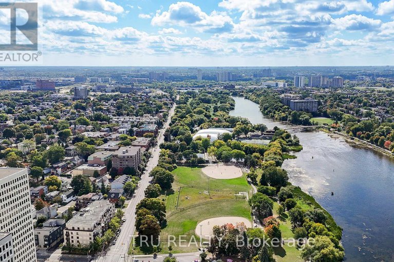 28892803/381-north-river-road/vanier/ottawa/ontario/K1L8C3_43
