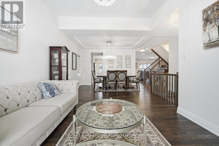 29225784/1082-docteur-corbeil-boulevard/town-of-rockland/clarence-rockland/ontario/K4K0E9_5