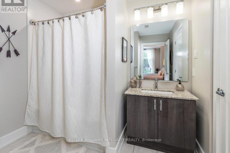 28423046/102-305-elizabeth-cosgrove-private/mer-bleuebradley-estatesanderson-park/ottawa/ontario/K1W0K6_28