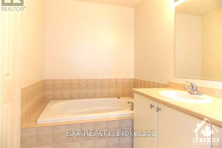 28683141/169-sorento-street/strandherd/ottawa/ontario/K2J0B6_13