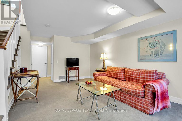 28815595/7-775-richmond-road-n/woodroffe/ottawa/ontario/K2A0G7_10
