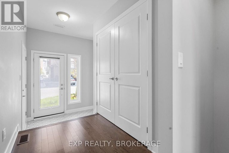28882859/404-terravita-private/windsor-park-village/ottawa/ontario/K1V2R9_5