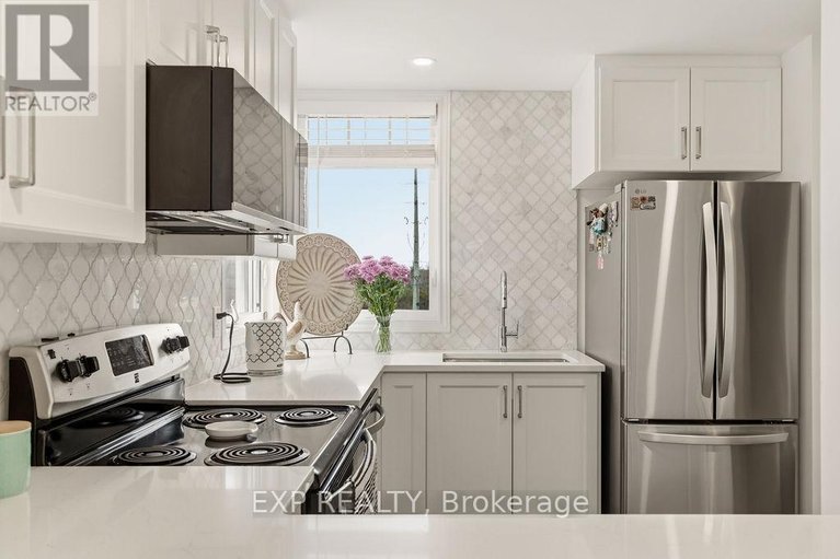 29637008/32-2621-longfields-drive/stonebridge/ottawa/ontario/K2J2L7_14