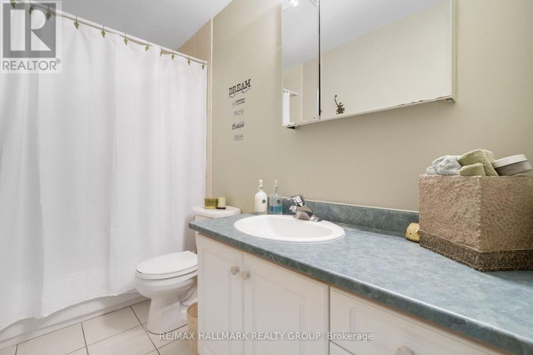 28430481/184-old-pakenham-road/fitzroy/ottawa/ontario/K0A1X0_19