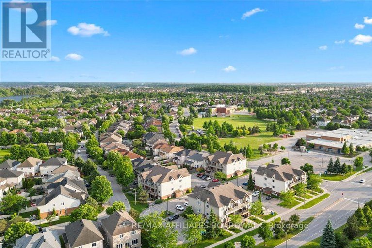 28885585/i-241-crestway-crescent-drive/barrhaven-east/ottawa/ontario/K2G0A9_24