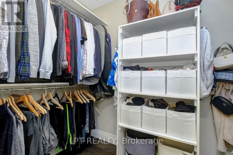 29295105/319-glynn-avenue/overbrookcastle-heights/ottawa/ontario/K1K1R9_22