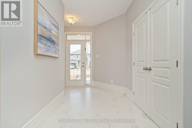 28643706/172-cambie-road/riverside-southgloucester-glen/ottawa/ontario/K1X0A7_3
