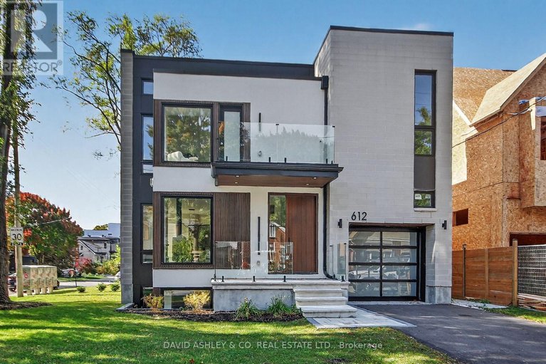 28963982/612-tweedsmuir-avenue/westborohampton-park/ottawa/ontario/K1Z5P3_2