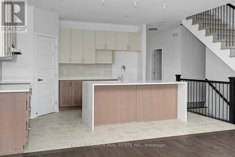 29035709/124-chandelle-private/carp/ottawa/ontario/K0A1L0_8