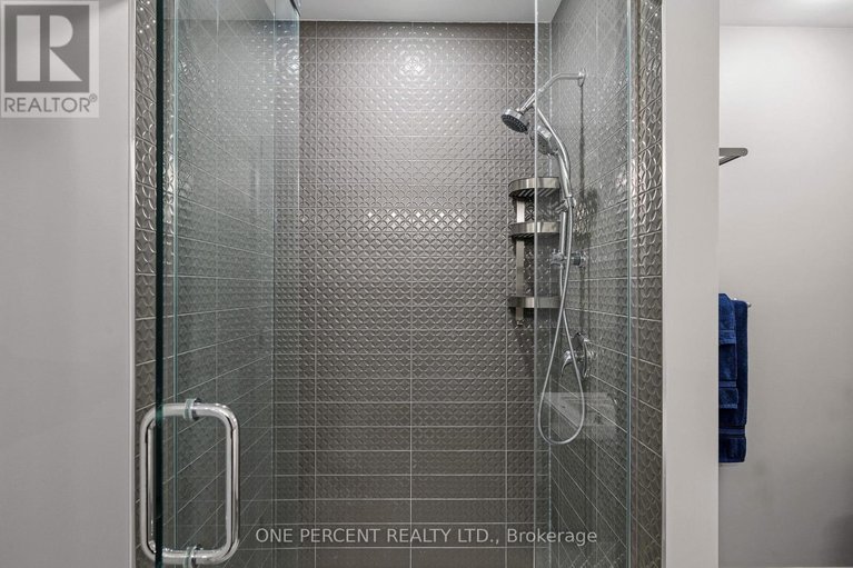 29592199/910-paseana-place/emerald-meadowstrailwest/ottawa/ontario/K2V0P4_23