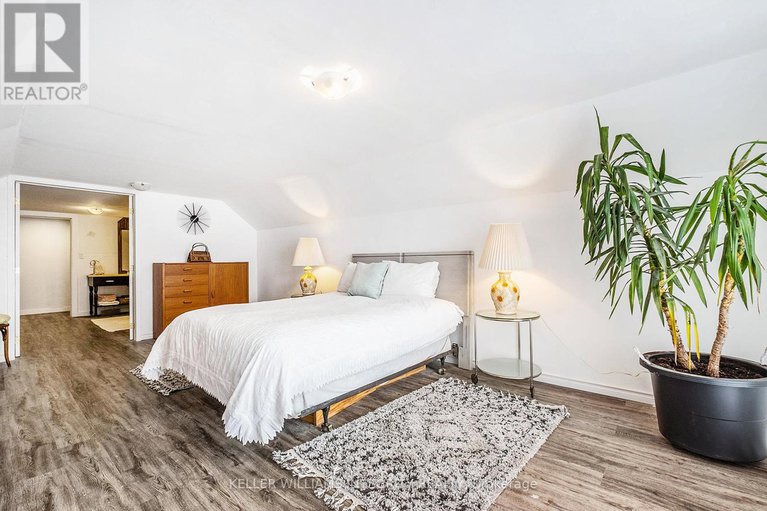 28244876/2148-carling-ave-units-5-6/ottawa/ontario/K2A1H1_13
