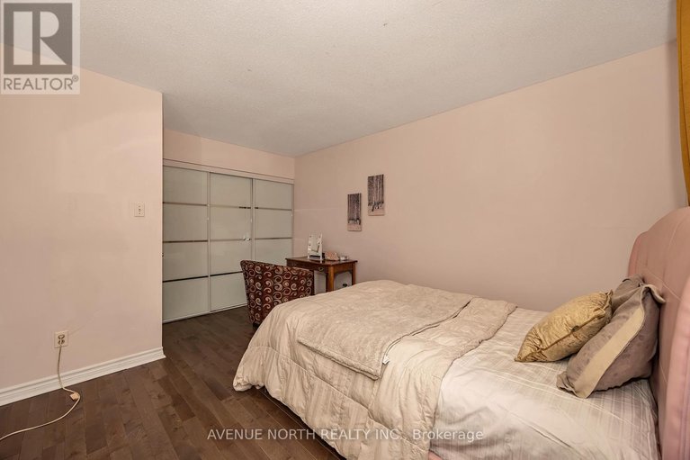 29654519/365-lefebvre-way/bilberry-creekqueenswood-heights/ottawa/ontario/K1E2W5_27