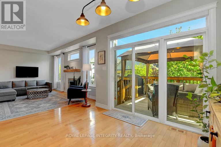 28938708/165-saltspring-private/bridlewood/ottawa/ontario/K2M0B1_14
