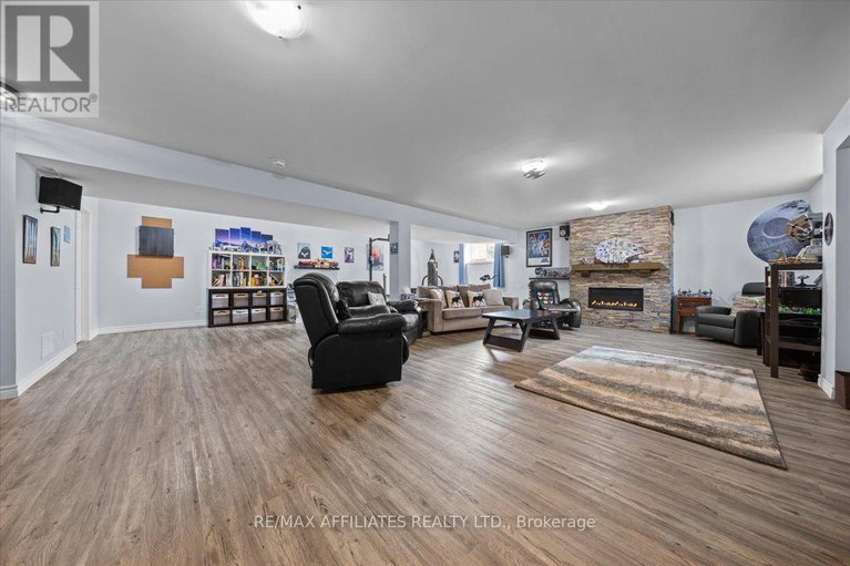 28731619/3-longtin-street/clarencerockland-twp/clarence-rockland/ontario/K0A1E0_32