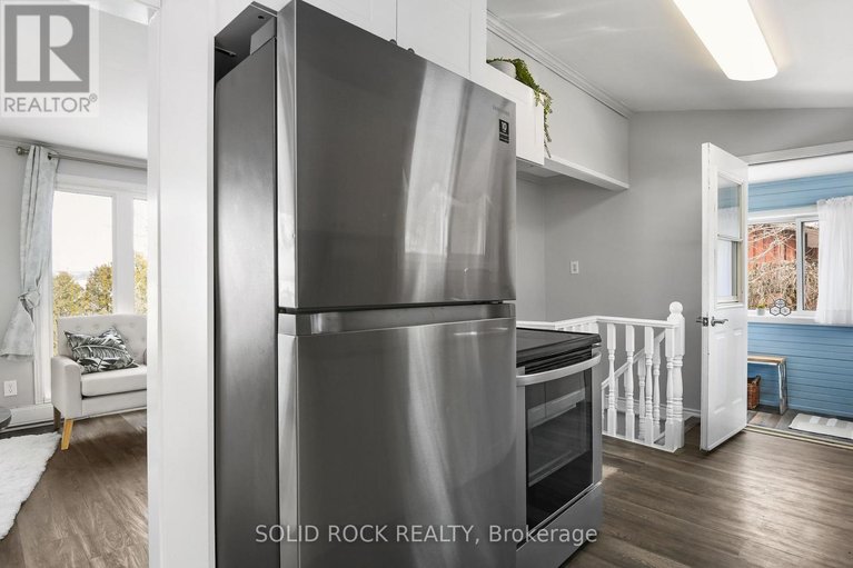 29441704/2496-river-road/mcnabbraeside-twps/mcnabbraeside/ontario/K0A1G0_44