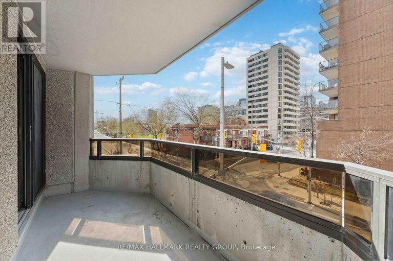 28275203/308-470-laurier-avenue-w/ottawa-centre/ottawa/ontario/K1R7W9_19