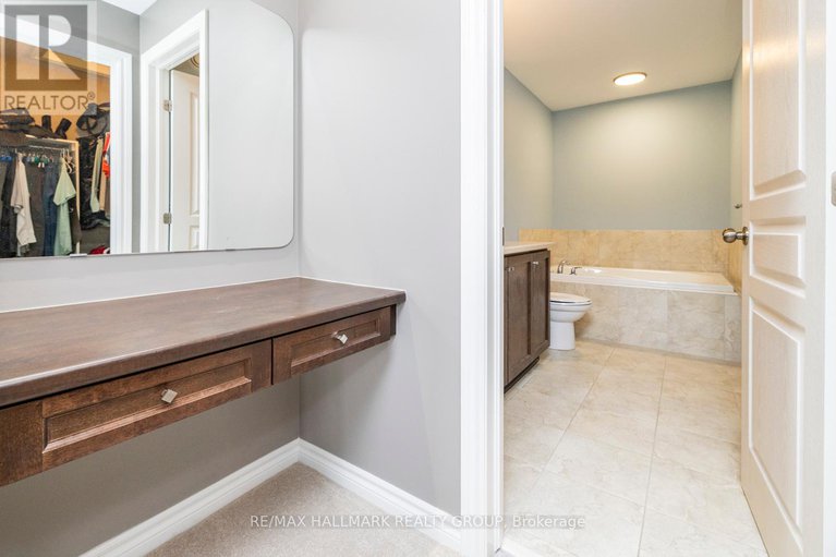 28265778/202-waymark-crescent/bridlewood/ottawa/ontario/K2M0A6_19