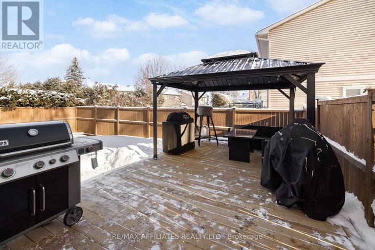 29175531/910-borland-drive/chatelaine-village/ottawa/ontario/K1E1X6_41