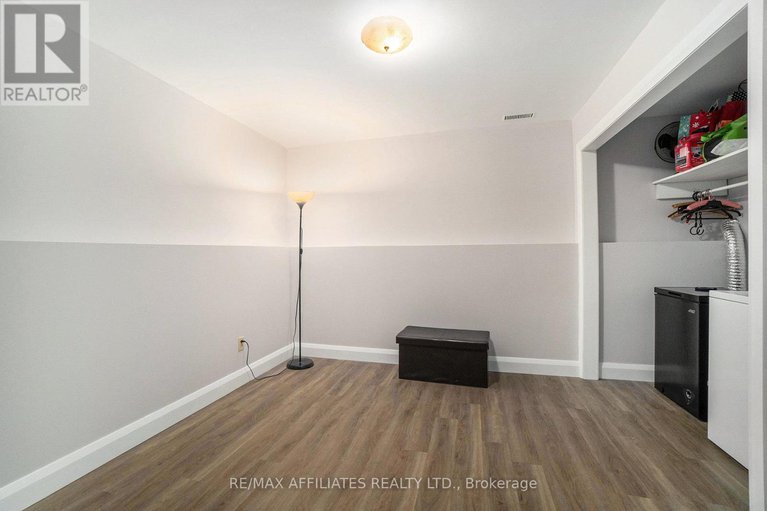 28854774/319-riverwood-drive/woodlawnmaclarens-landingkilmaurs/ottawa/ontario/K0A3M0_24