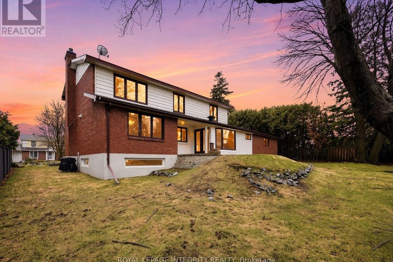 29618053/68-beaver-ridge/city-viewskylinefisher-heightsparkwood-hills/ottawa/ontario/K2E6E4_48