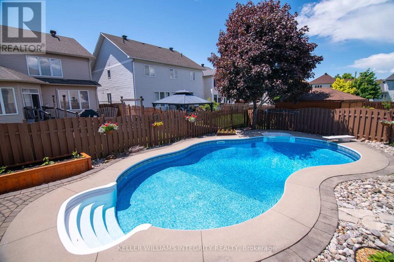 28375407/34-keighley-circle/morgans-grantsouth-march/ottawa/ontario/K2K3H8_42