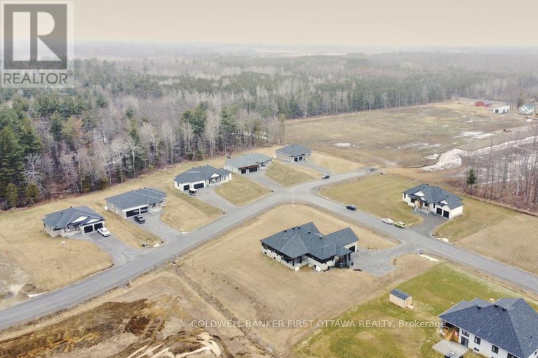 28534403/1684-trizisky-street/north-dundas-mountain-twp/north-dundas/ontario/K0E1S0_45