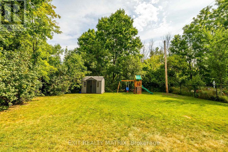 28656018/267-ann-street/almonte/mississippi-mills/ontario/K0A1A0_45