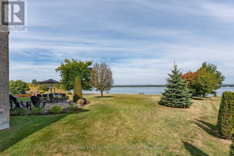 28953409/3285-front-road-s/east-hawkesbury-twp/east-hawkesbury/ontario/K6A2R2_13