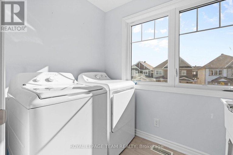 29049857/841-regulus-ridge/half-moon-bay/ottawa/ontario/K2J6S9_28