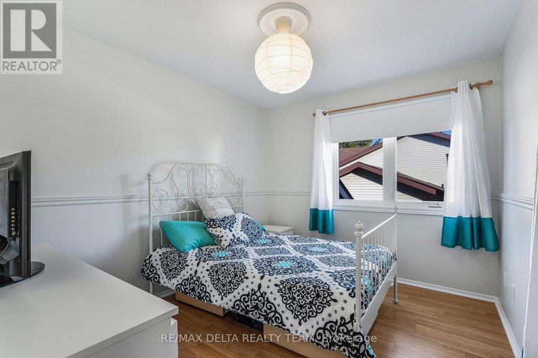 29005237/1657-bottriell-way/fallingbrookpineridge/ottawa/ontario/K4A1W1_18
