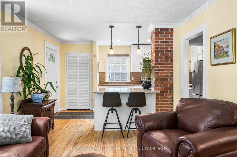 28782909/158-anna-avenue/carlington/ottawa/ontario/K1Z7V2_16