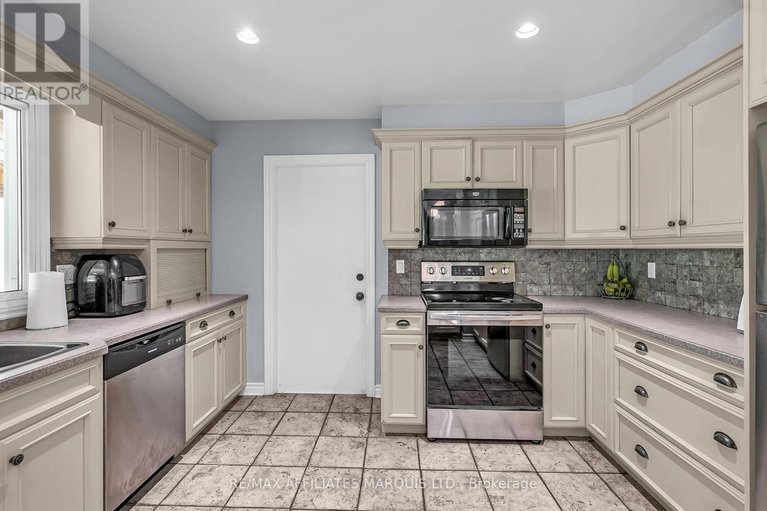 28932845/18201-county-rd-19-road/south-glengarry-charlottenburgh-twp/south-glengarry/ontario/K6K0A7_13