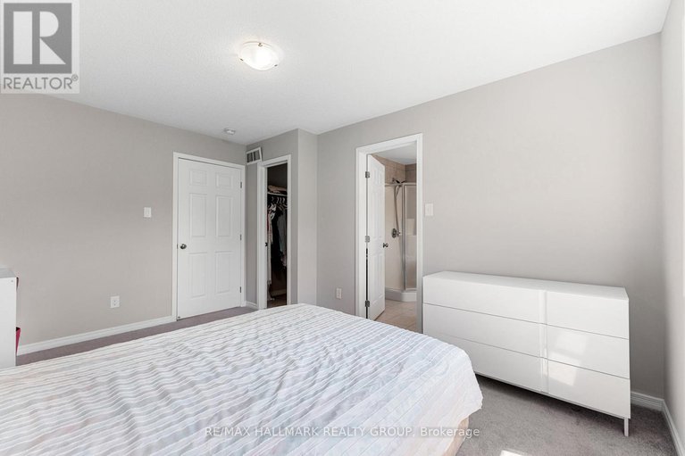 28512162/53-dundalk-private/stonebridge/ottawa/ontario/K2J0J5_24