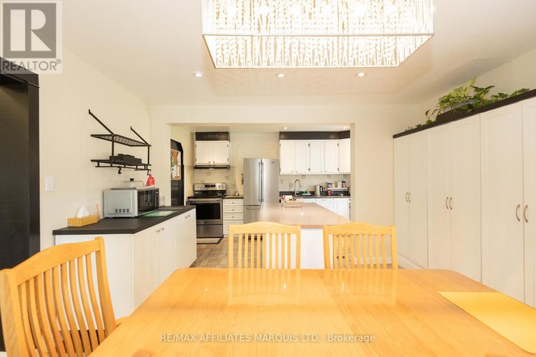 29645192/18753-county-19-road/south-glengarry-charlottenburgh-twp/south-glengarry/ontario/K0C2J0_11