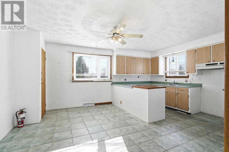 29291947/164-mccormick-road/alexandria/north-glengarry/ontario/K0C1A0_10