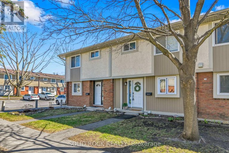 29674450/137-3915b-old-richmond-road/arbeatha-park/ottawa/ontario/K2H8T9_3