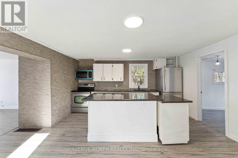 29618052/6958-notre-dame-street/chateauneuf/ottawa/ontario/K1C1H7_9