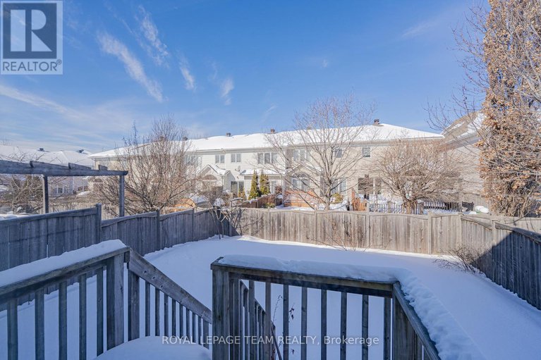 29363921/313-bryarton-street/chapel-hill/ottawa/ontario/K1C7R5_23