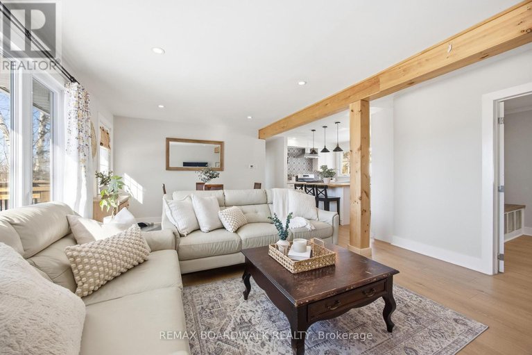 29648101/256-mitcheson-street/almonte/mississippi-mills/ontario/K0A1A0_6